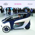 Toyota i-ROAD: Mobil Listrik Praktis Untuk Antar Anak Sekolah