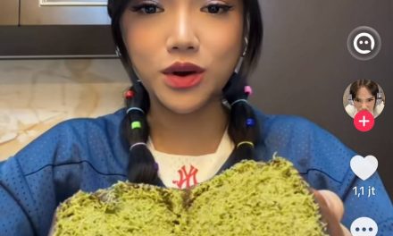 Trend Mochi Kunafa Megalodon Savira Malik: Camilan Unik