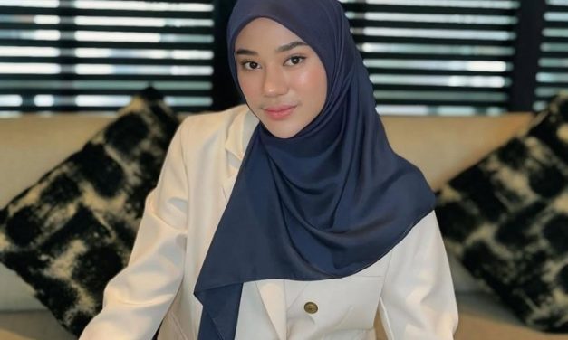 Clara Shinta Emosi Tak Terkendali Di Balik Bongkar Video Call Nakal Suami