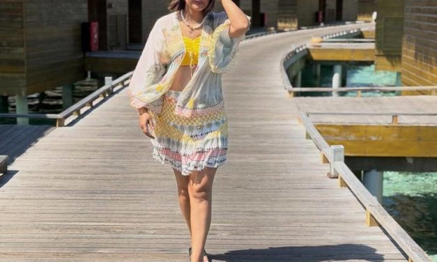 Liburan Eksklusif Hina Khan Di Maldives: Potret Yang Mewah