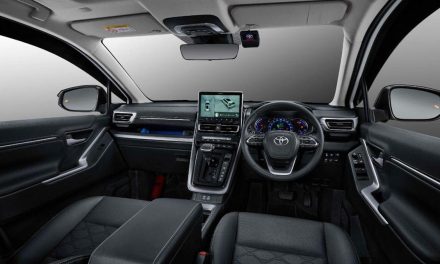 Bukan MPV Biasa! Innova Zenix Dengan Mesin Hybrid 4 Silinder