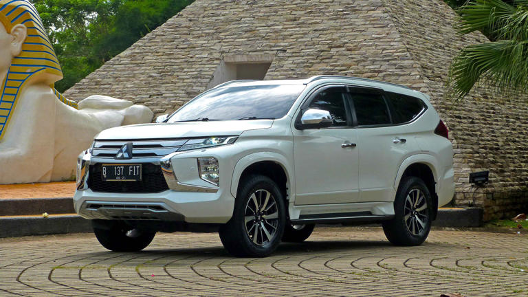 Mitsubishi Pajero Sport 2026 Dakar Ultimate 4×4 AT Bikin Takjub!