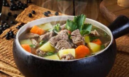 Sop Daging Sapi Gurih Dan Segar, Di Jamin Bikin Nagih!