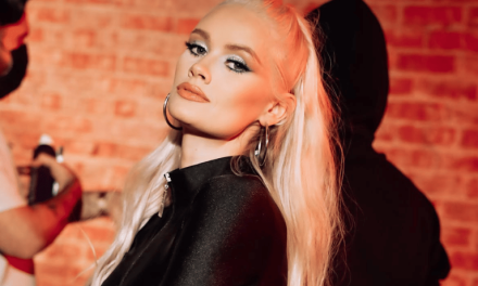 Dunia Hiburan Berduka! Penyanyi Lauren Bennett Meninggal Dunia