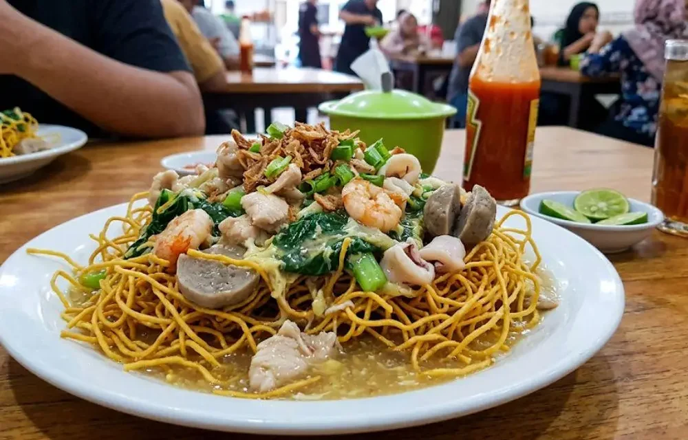 Kuliner Legendaris! Mie Titi Makassar Cocok Jadi Menu Andalan