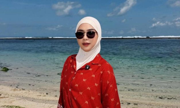 Ria Ricis Happy Banget! Liburan Di Bali Berlanjut Ke Makassar