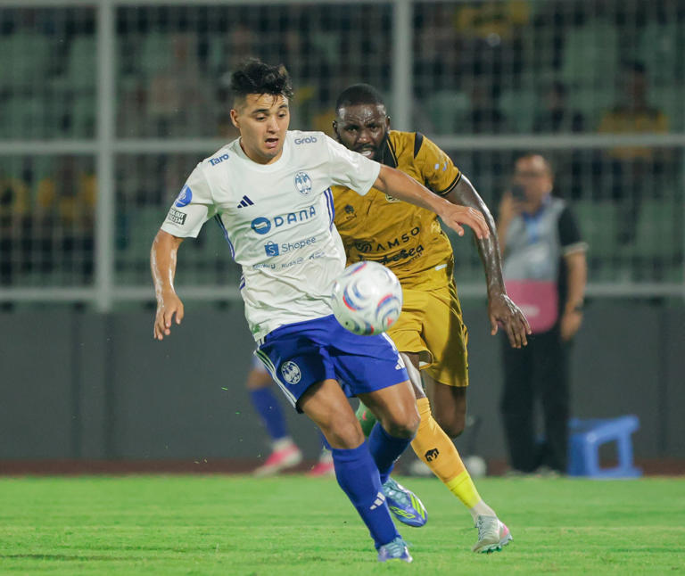 Gol Moussa Sidibe! Bhayangkara FC Bungkam PSIM Yogyakarta